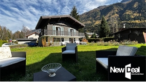 chalet à la vente -   74400  CHAMONIX MONT BLANC, surface 101 m2 vente chalet - UBI449529743